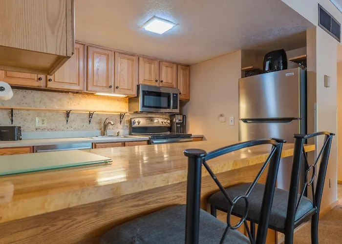 Apartment Sh501 Summit House