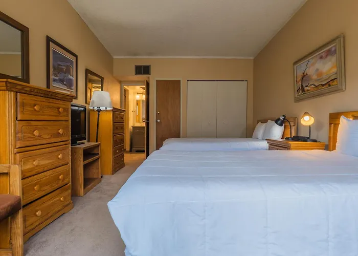 Sh501 Summit House *